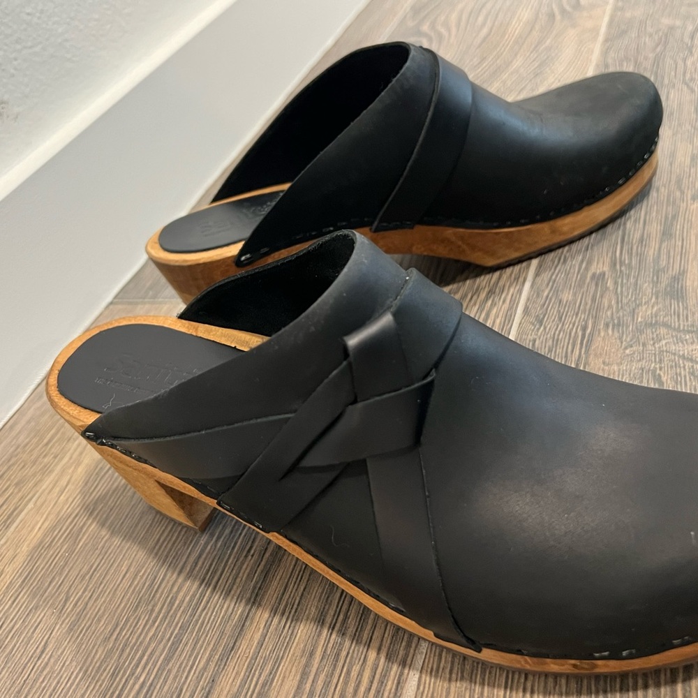 Sanitra, the original Danish clog.